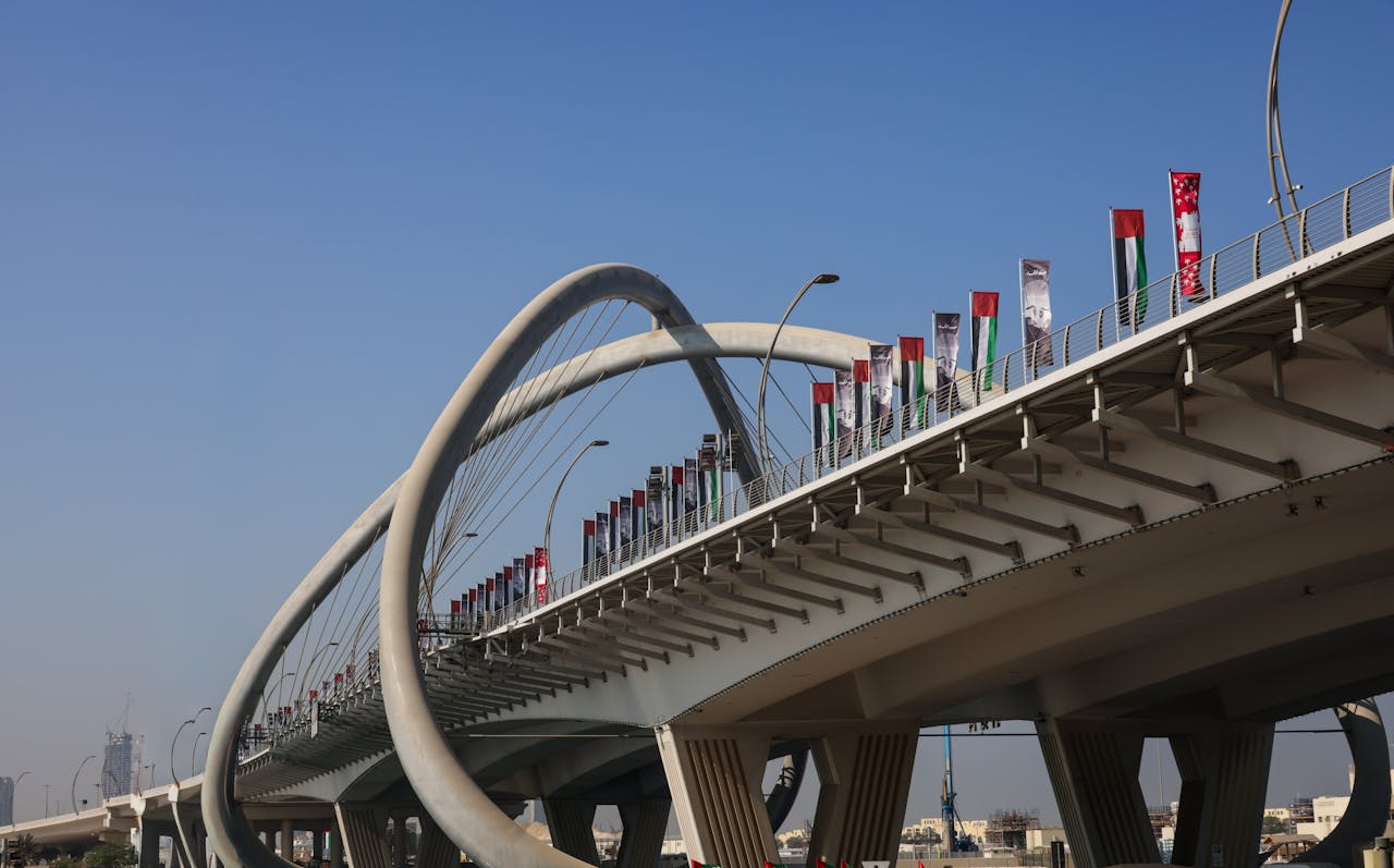 Free stock photo of architecture, bridge, buildings